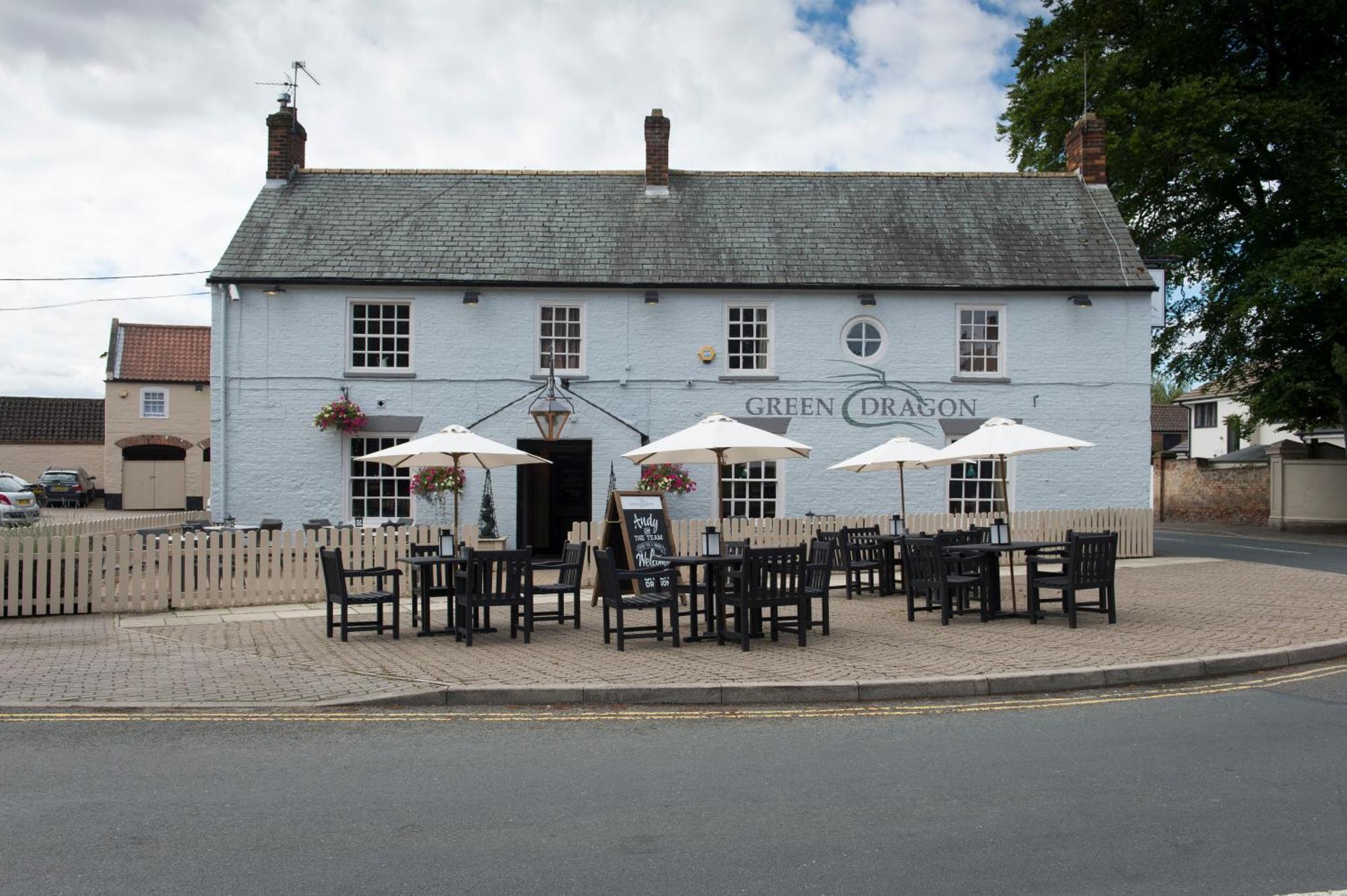 Green Dragon, Welton By Marston'S Inns South Cave Eksteriør bilde