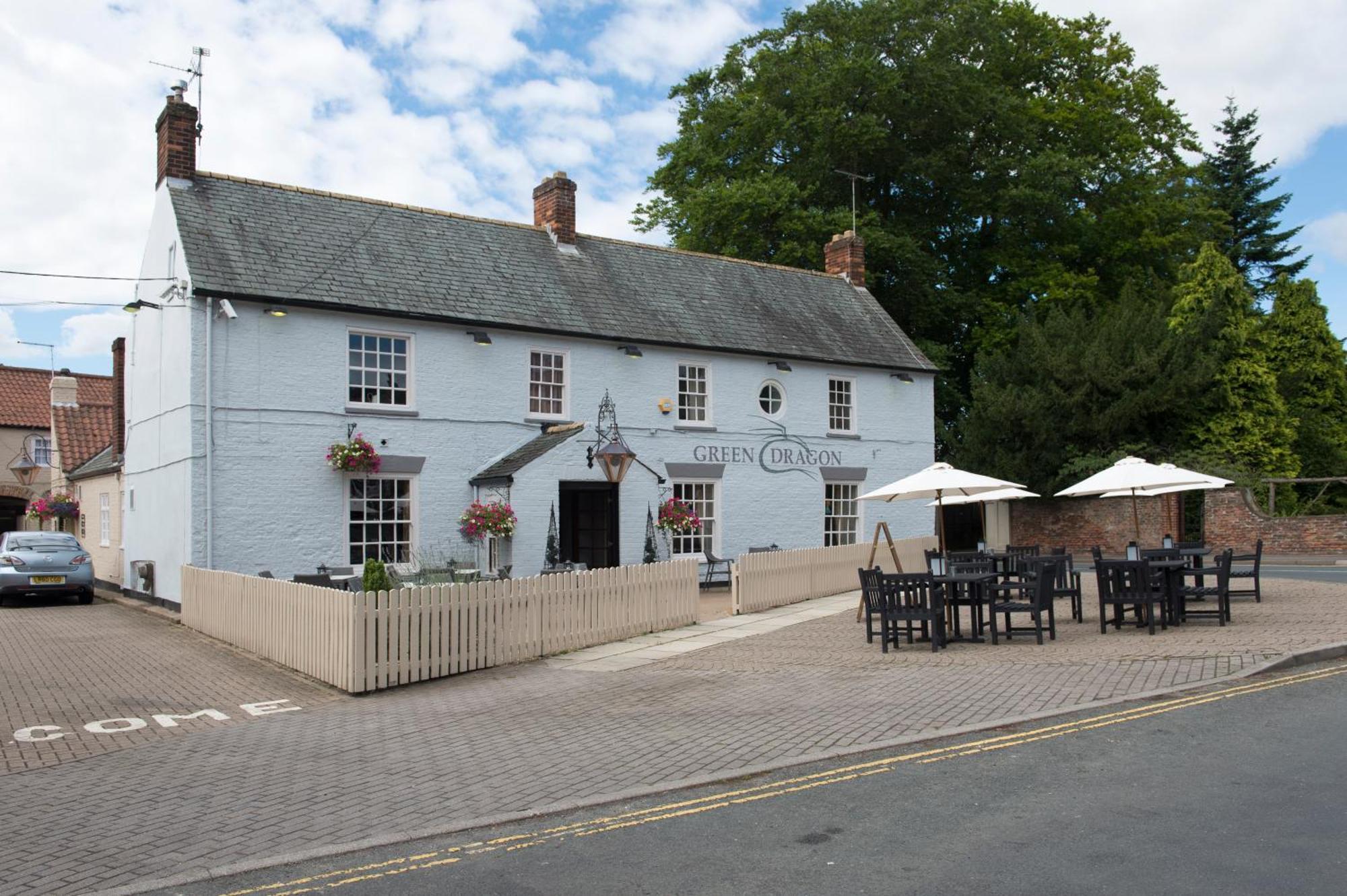 Green Dragon, Welton By Marston'S Inns South Cave Eksteriør bilde